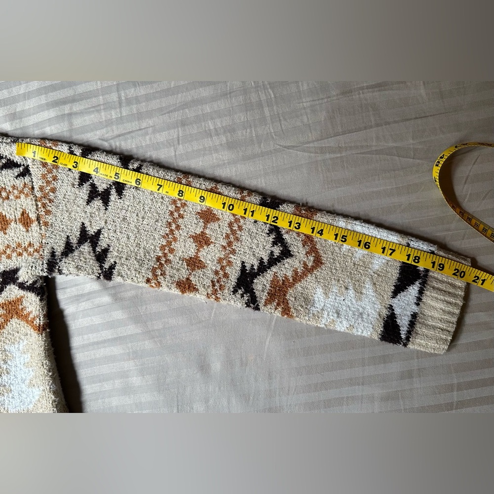 Maurices•long-sleeve knit cardigan/duster•xs•Aztec/tribal/southwestern•brown/tan - Picture 8 of 13